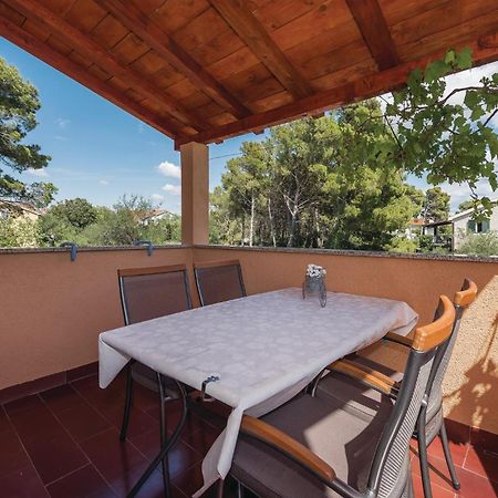 Awesome Apartment In Jadrija With Wifi Exteriör bild