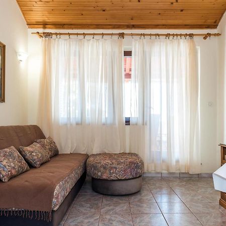 Awesome Apartment In Jadrija With Wifi Exteriör bild