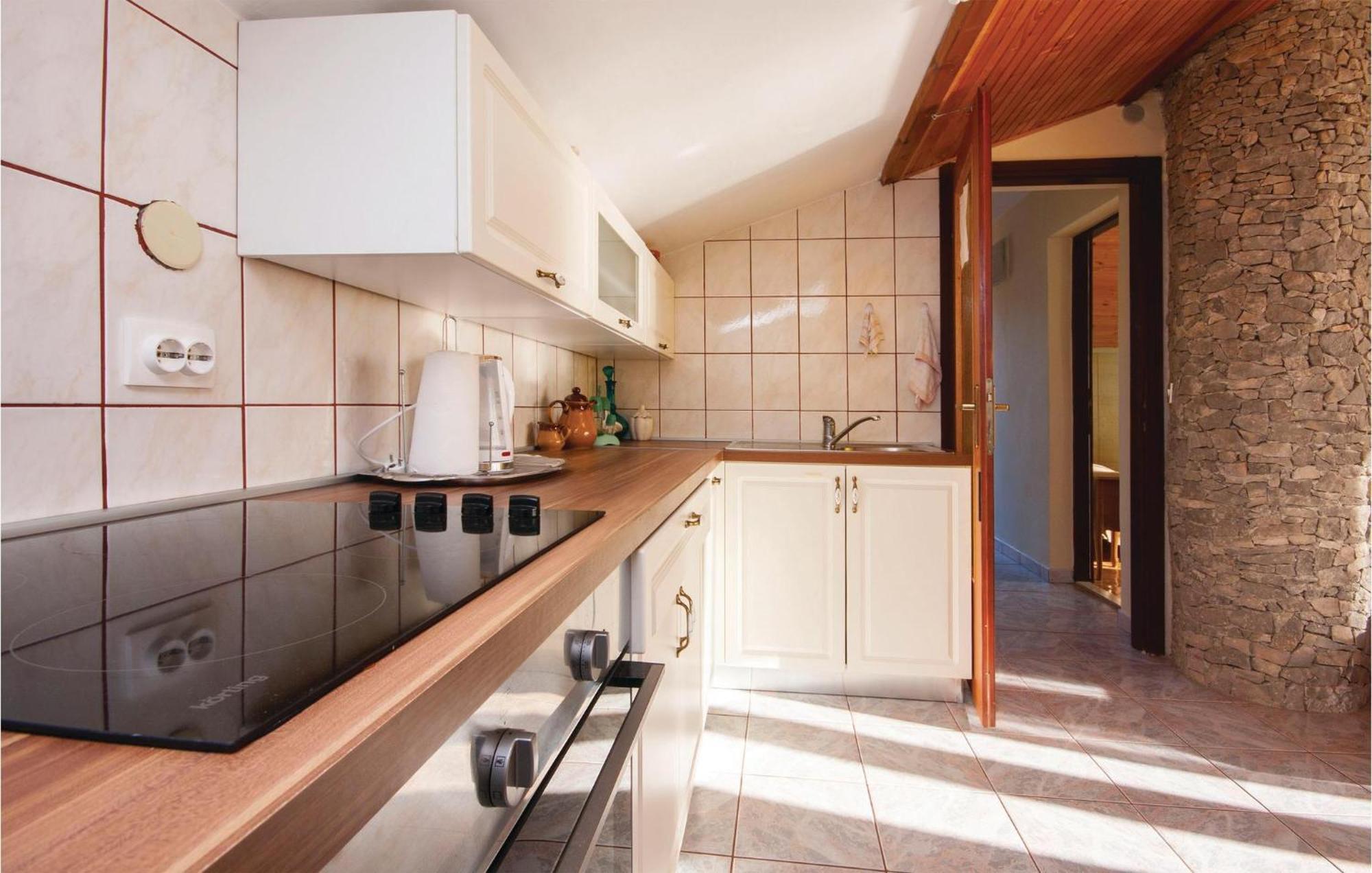 Awesome Apartment In Jadrija With Wifi Exteriör bild